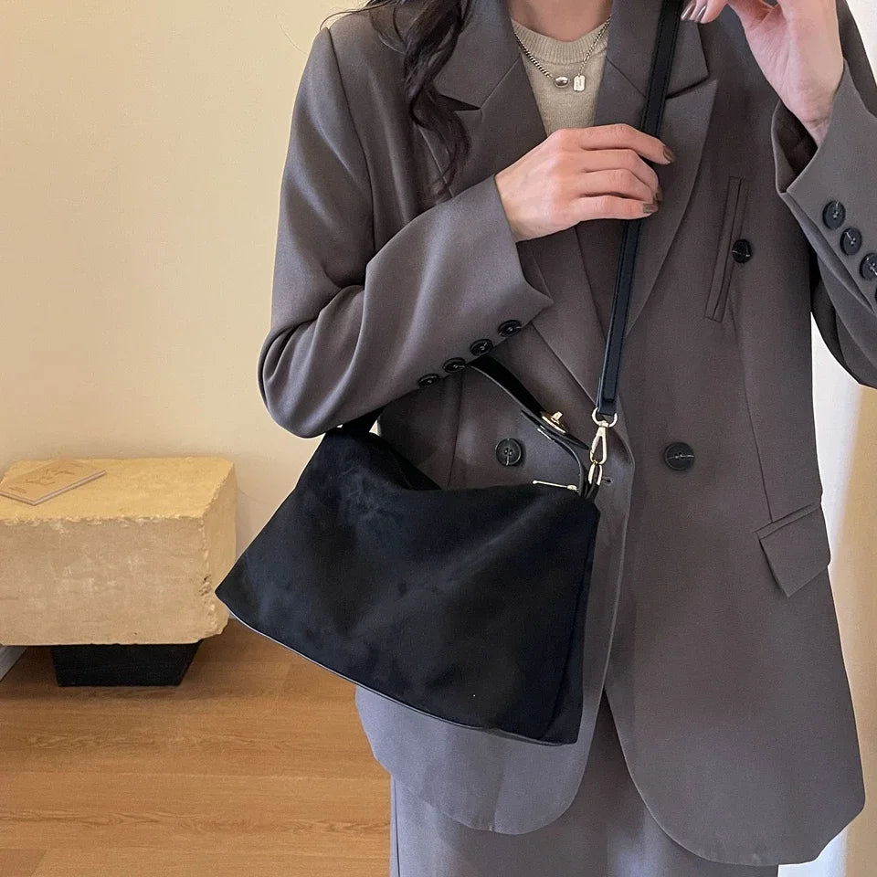 Suede Bag - Yara